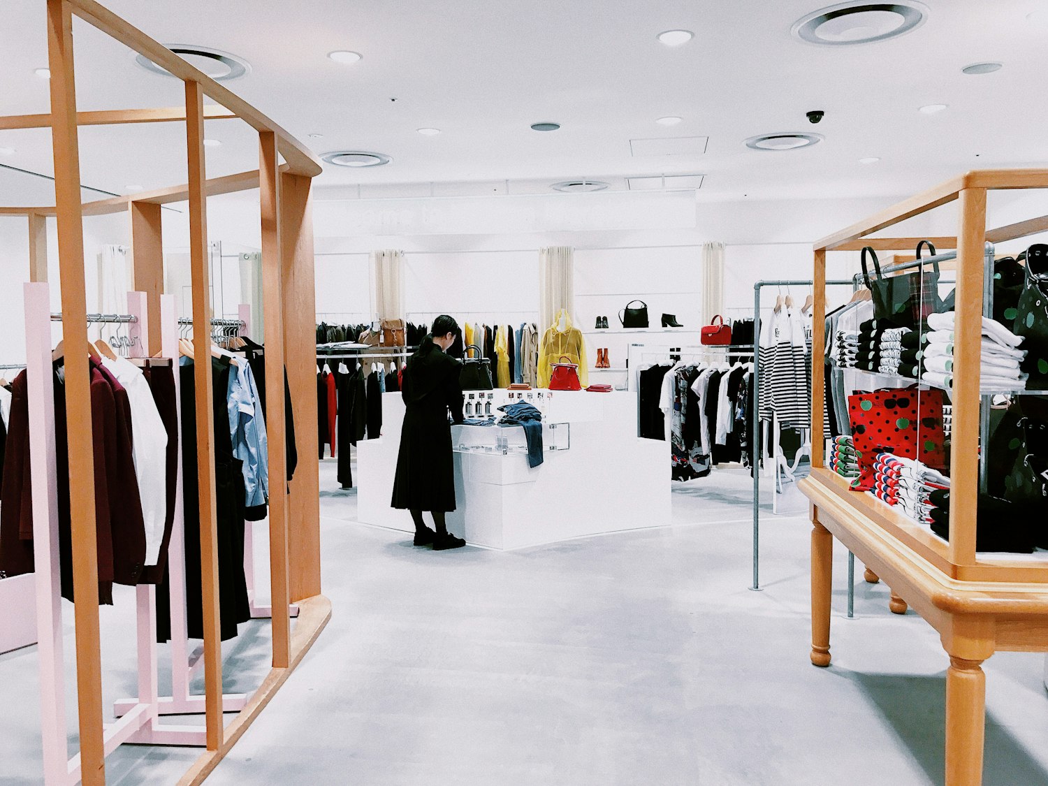 Accessoires en kleine objecten in de winkel